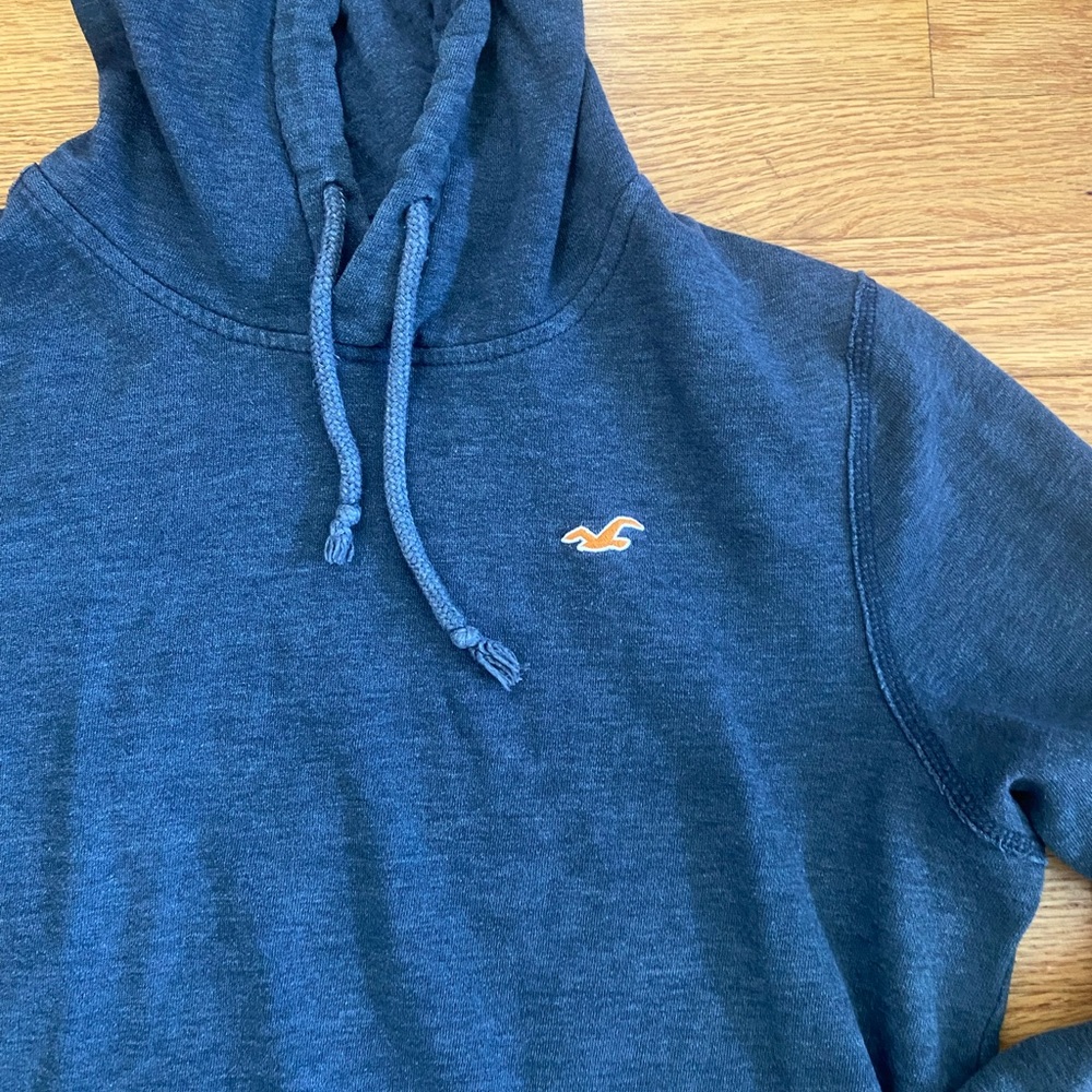 Hollister Hoodie Adult Medium Gray Sweatshirt Front Pocket Drawstring Distressed - Picture 5 of 8